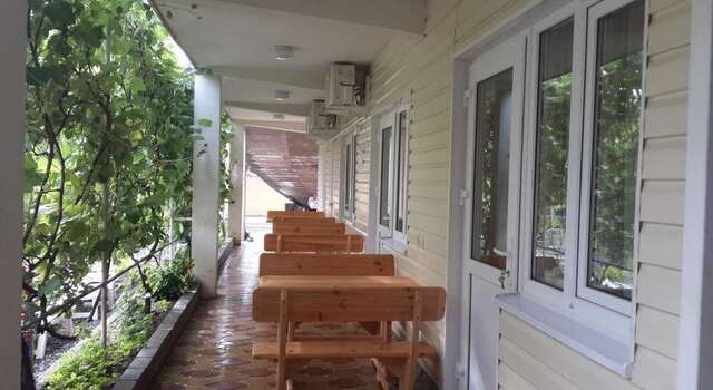 Гостиница Guest House Palmira Вардане-15